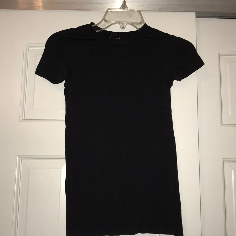 Black T-shirt